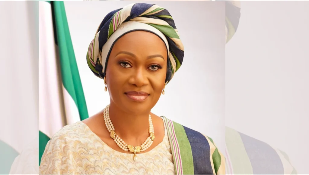 First Lady Remi Tinubu Honored as ‘Woman of the Year’ 8 Remi