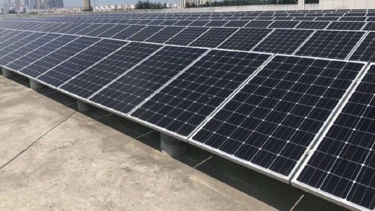 Solar-Panel Ban