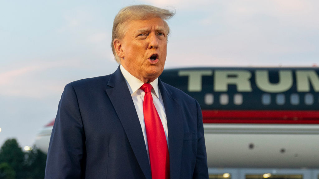 El Mayo Life Sentence: What Happens to the Sinaloa Cartel? 2 Donald Trump
