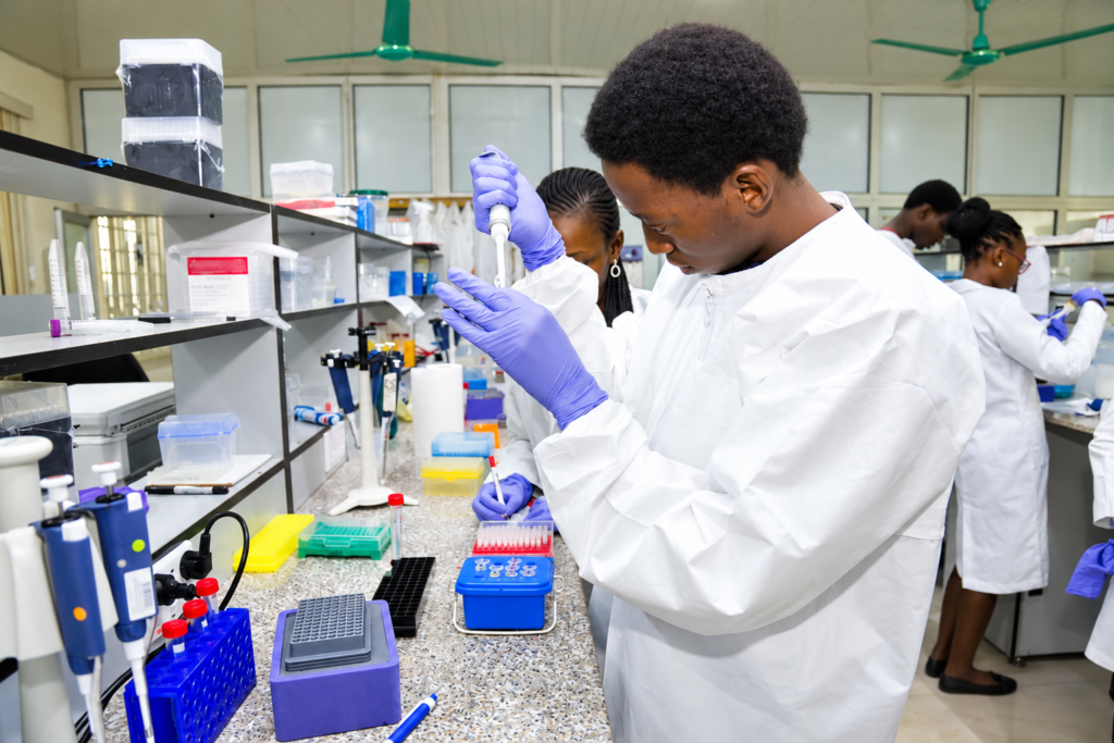 Africa News Review: Ebola Probe, Sudan Strikes and Economic Pressures 1 africa-news-review
