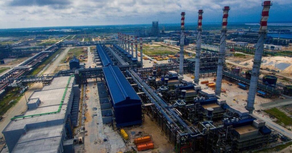 Nigeria News Roundup: Infrastructure, Economic Pressure, Security and Accountability 2 Refinery performance inflation and household pressure